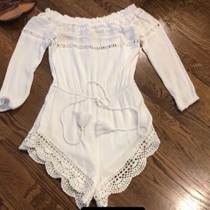 Off shoulder lace romper